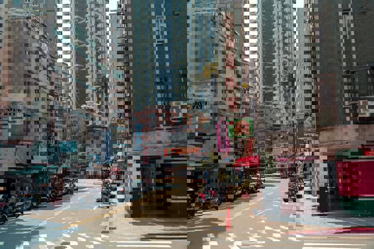 Drop in Rental Prices Surprises Tenants in Formerly Hot Neighborhood